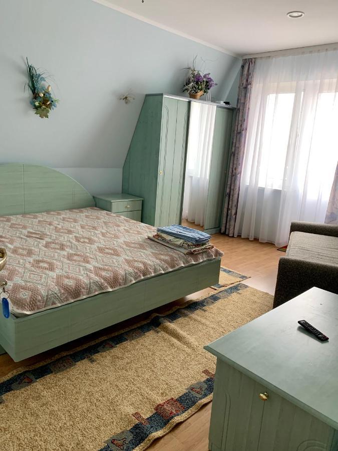 Bed and Breakfast Комфортабельный коттедж Свитязь Экстерьер фото