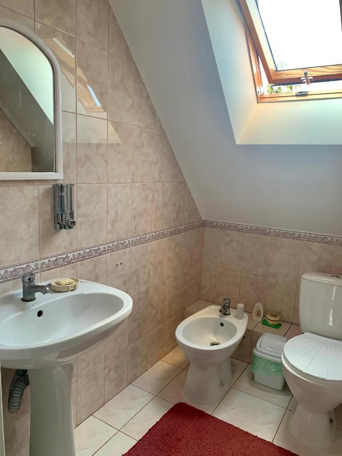 Bed and Breakfast Комфортабельный коттедж Свитязь Экстерьер фото